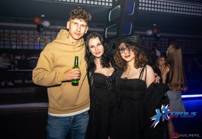 HALLOWEEN PARTYYY